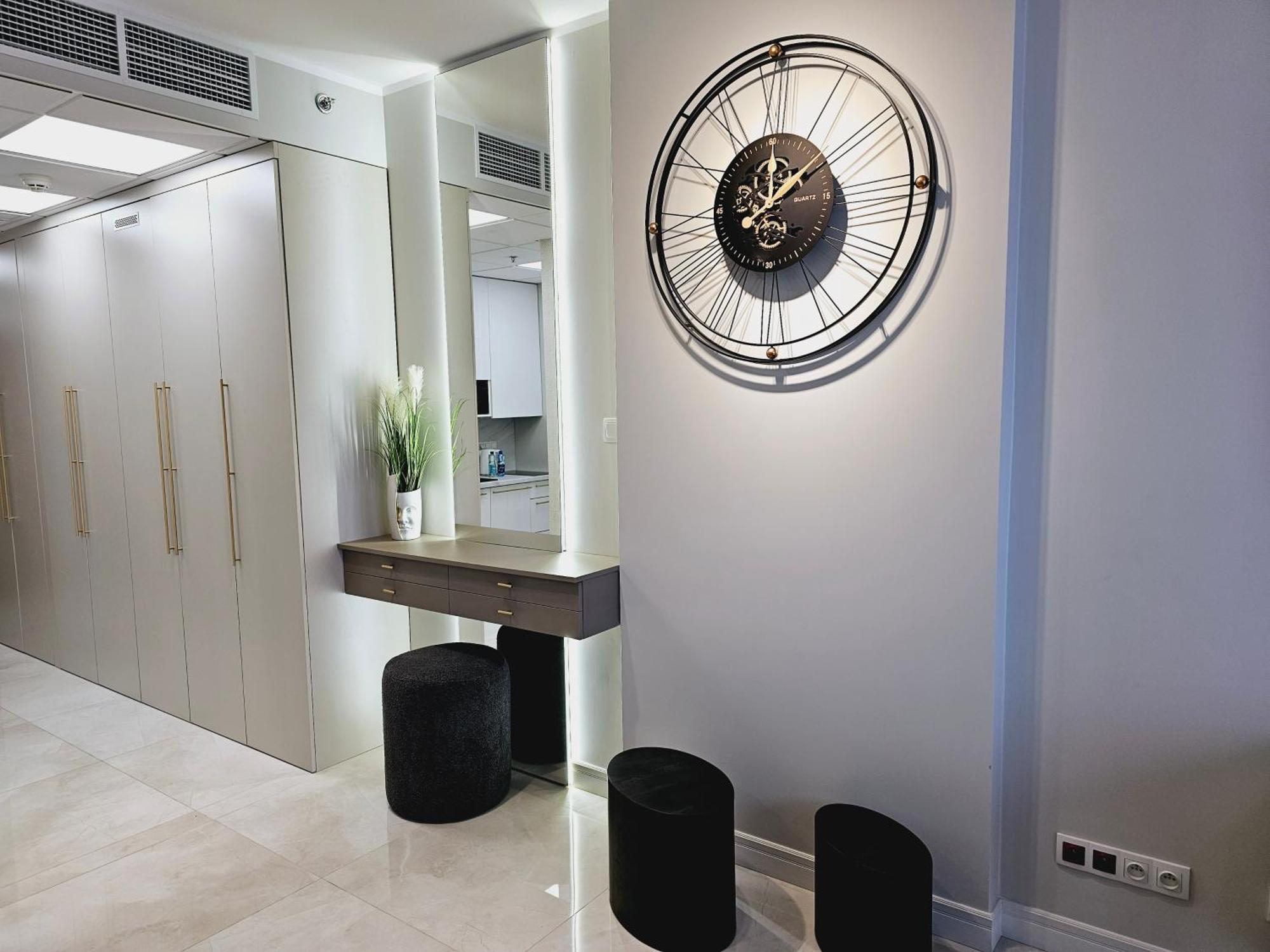 Apartamenty Wola Tower Warsaw Exterior photo
